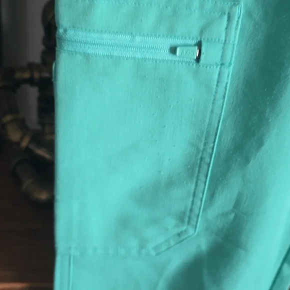 Figs Aqua Technical Collection Jacket and Pants Size XS - Picture 9 of 12